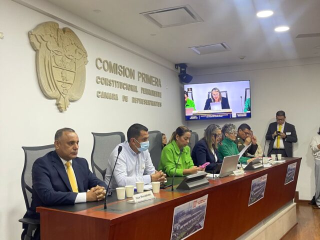 PROYECTO DE ESTACIÓN DEL FERROCARRIL EN ARMENIA TENDRÁ MESA PERMANENTE DE TRABAJO.