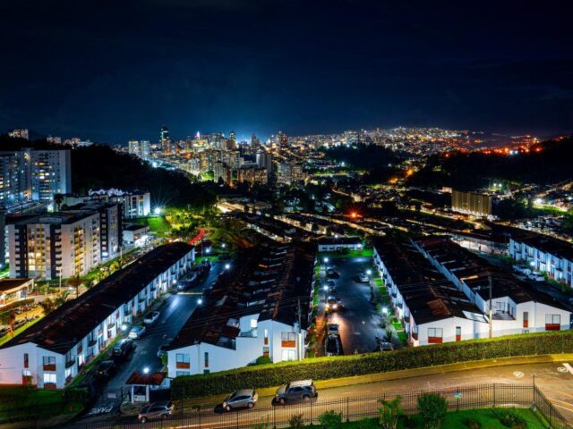 MANIZALES CALIFICADA COMO CIUDAD RENTABLE Y SOSTENIBLE.