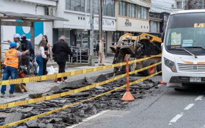 COMENZÓ MANTENIMIENTO VIAL EN LAS PRINCIPALES AVENIDAS DE MANIZALES.