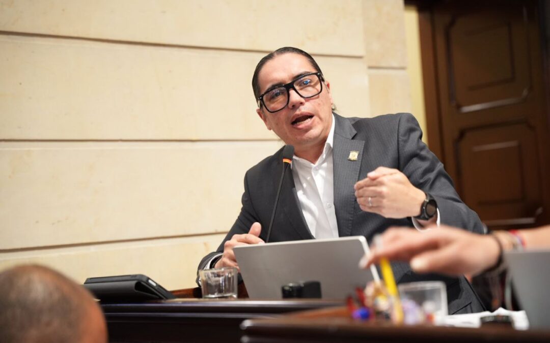 COLOMBIA CREARÁ EL BANCO NACIONAL DE PERFILES GENÉTICOS.