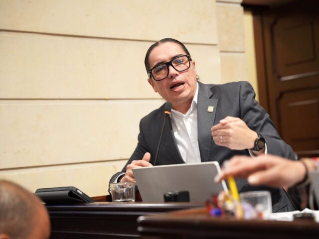 COLOMBIA CREARÁ EL BANCO NACIONAL DE PERFILES GENÉTICOS.