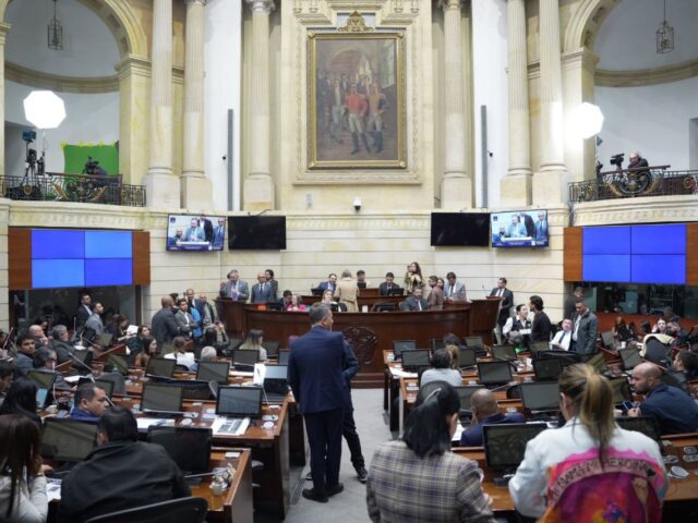 SE HUNDIÓ LA REFORMA TRIBUTARIA.