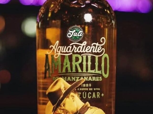 LICORERA DE CALDAS NO HA PRODUCIDO NINGÚN AGUARDIENTE EN HOMENAJE A JEISON JIMÉNEZ.