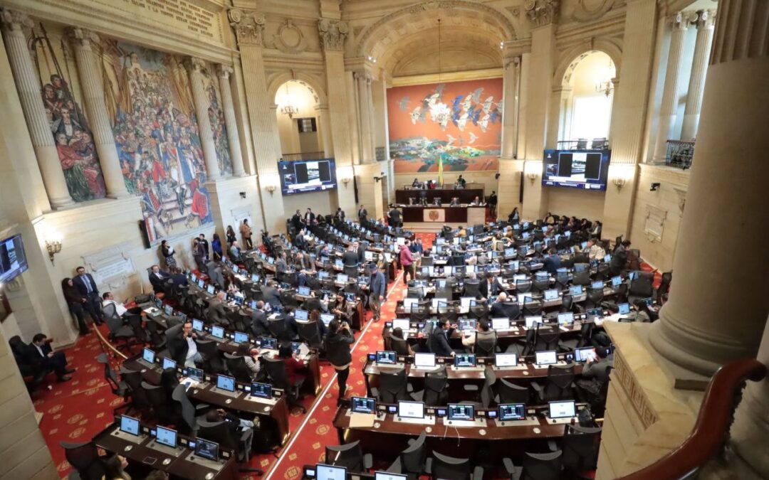 SE LE BAJARÁ EL SUELDO A LOS CONGRESISTAS.