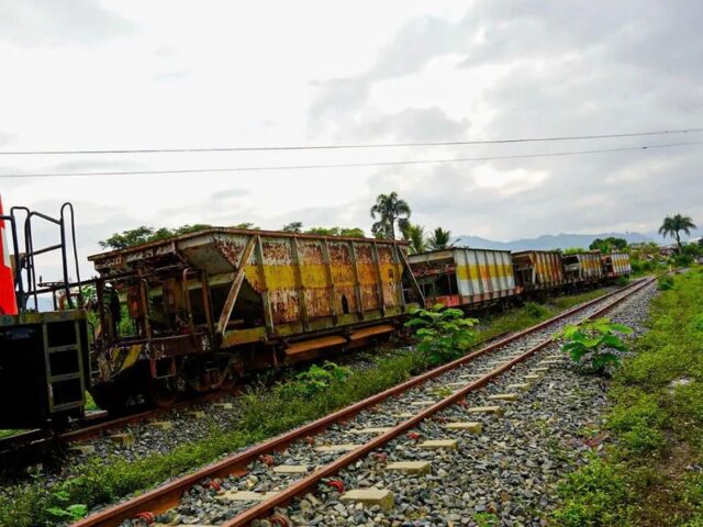 TREN DEL CAFÉ, TOMA FUERZA.